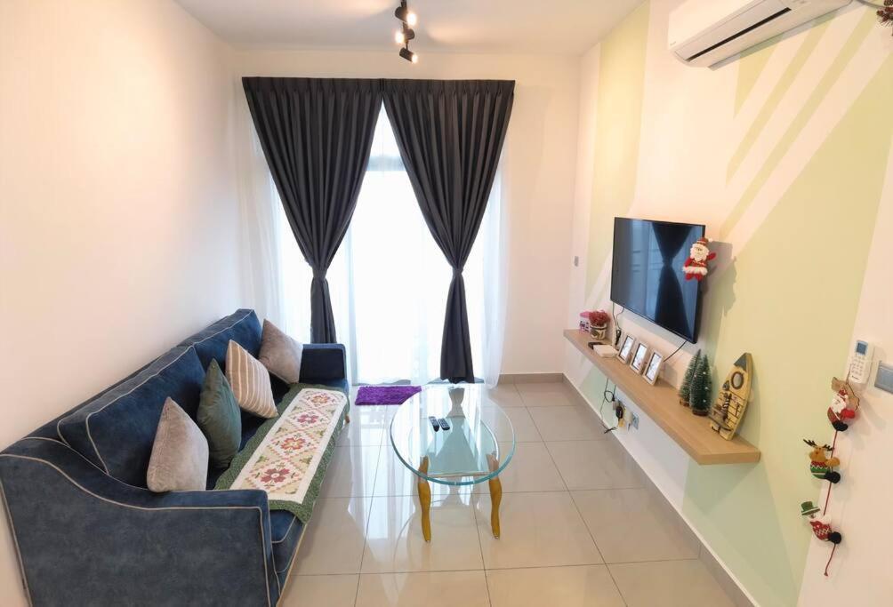 A1403 Jb Sks Habitat Larkin 2br 6pax 100mbps Netflix!! By Pangsapuri *